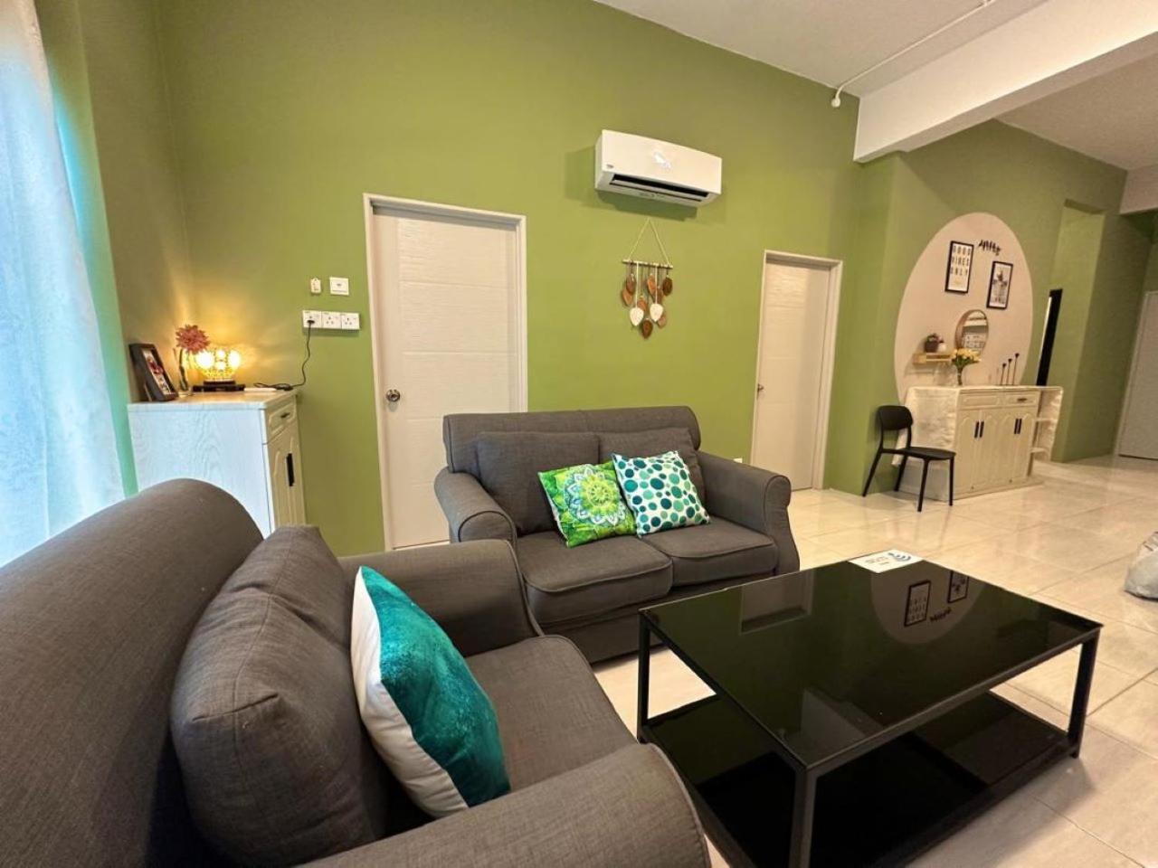 Maya Seaview Families Suite Apartment + Sky Pool 瓜埠 外观 照片